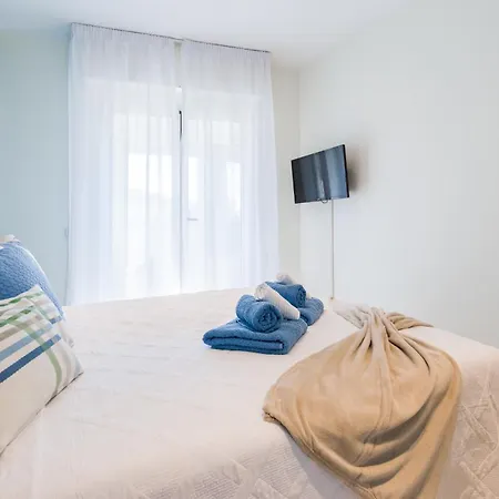 Stupendo Trilocale Posto Auto Gratuito - Wifi & Netflix *