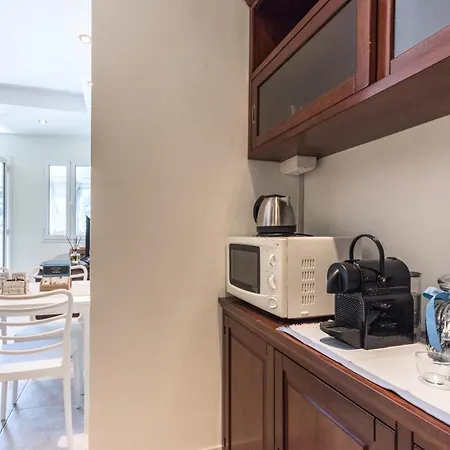 アパート Stupendo Trilocale Posto Auto Gratuito - Wifi & Netflix *