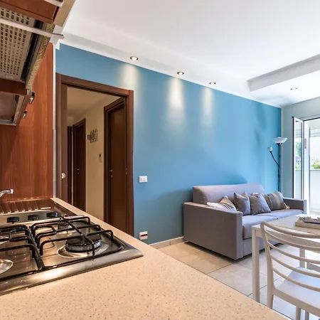 Stupendo Trilocale Posto Auto Gratuito - Wifi & Netflix * サンレモ